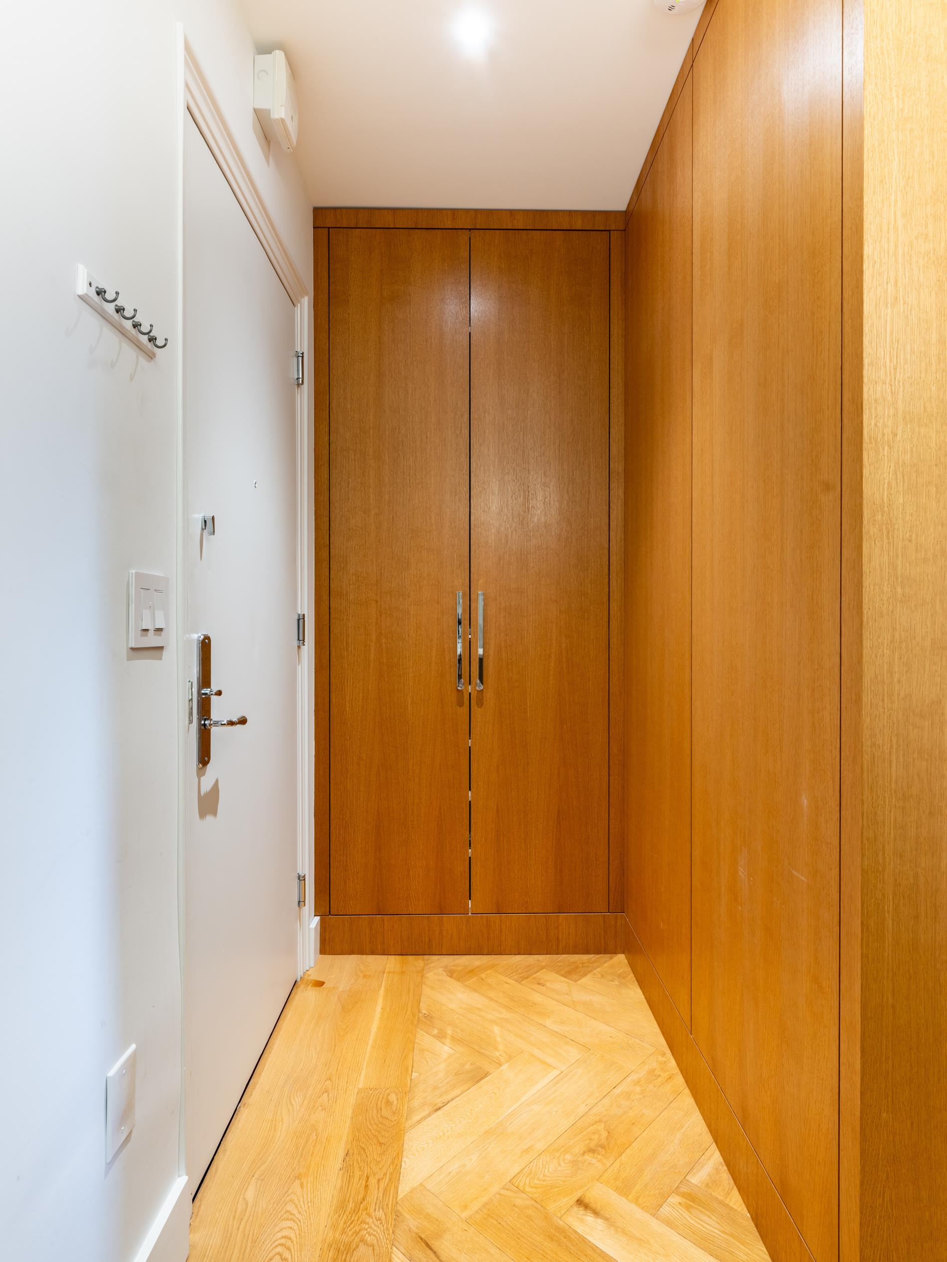 27 West 72nd Street 607, New York, NY, 10023 Nest Seekers Nest Seekers