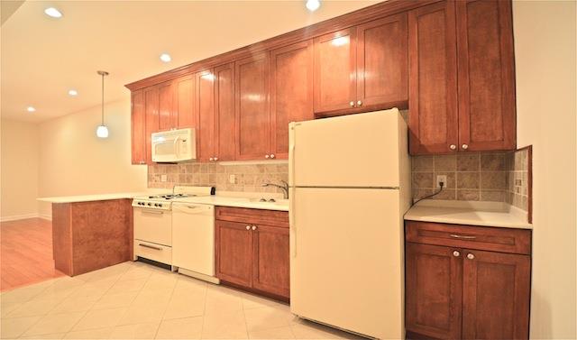 330 East 53rd Street Interior Photo