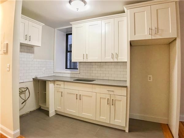 1810 Amsterdam Avenue, #4-C