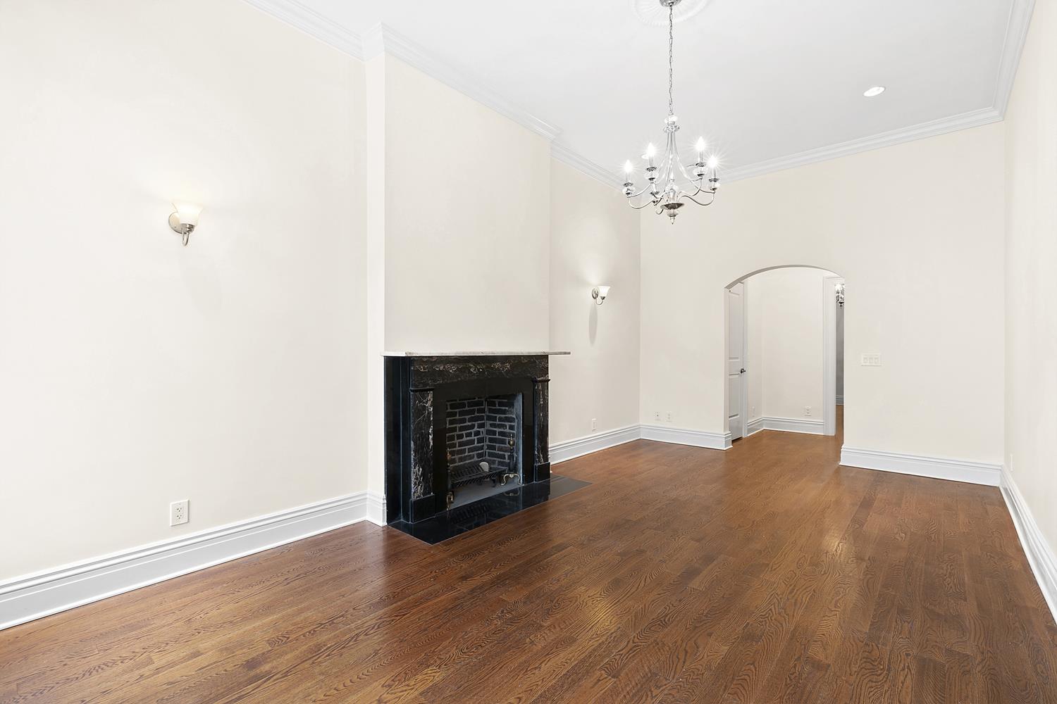 306 Bleecker Street Interior Photo