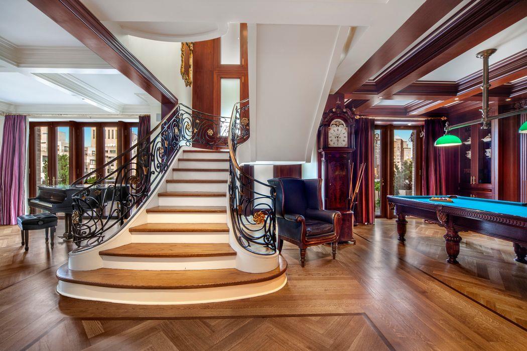 515 Park Avenue Interior Photo