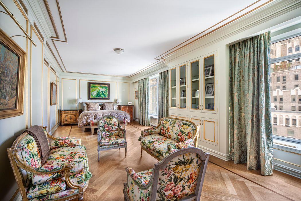 515 Park Avenue Interior Photo