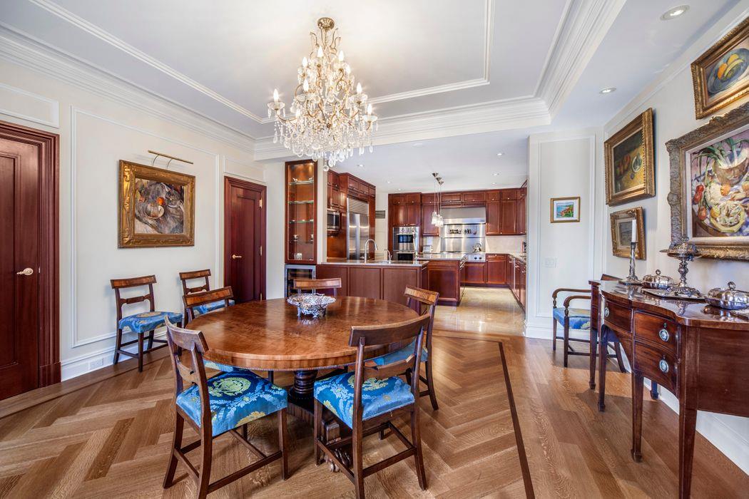 515 Park Avenue Interior Photo