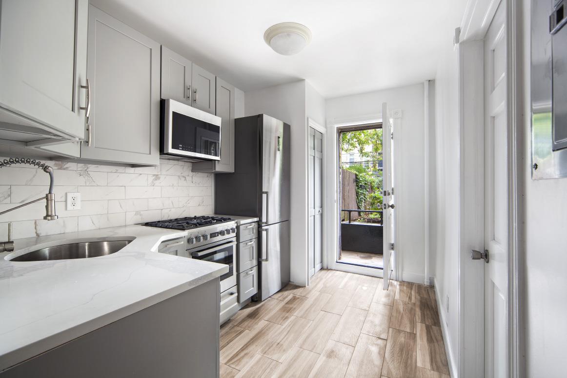 294 5th Street Interior Photo