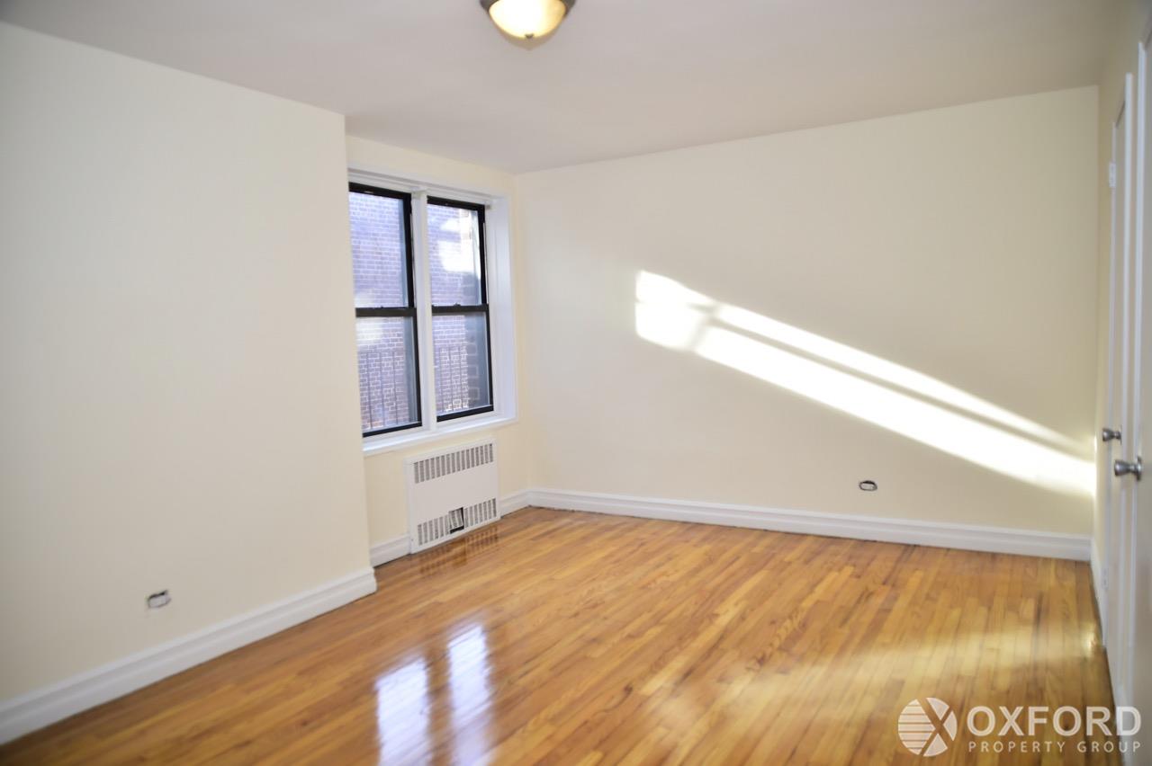 No Fee Renovated One Bed All Utilities Included Close To E F