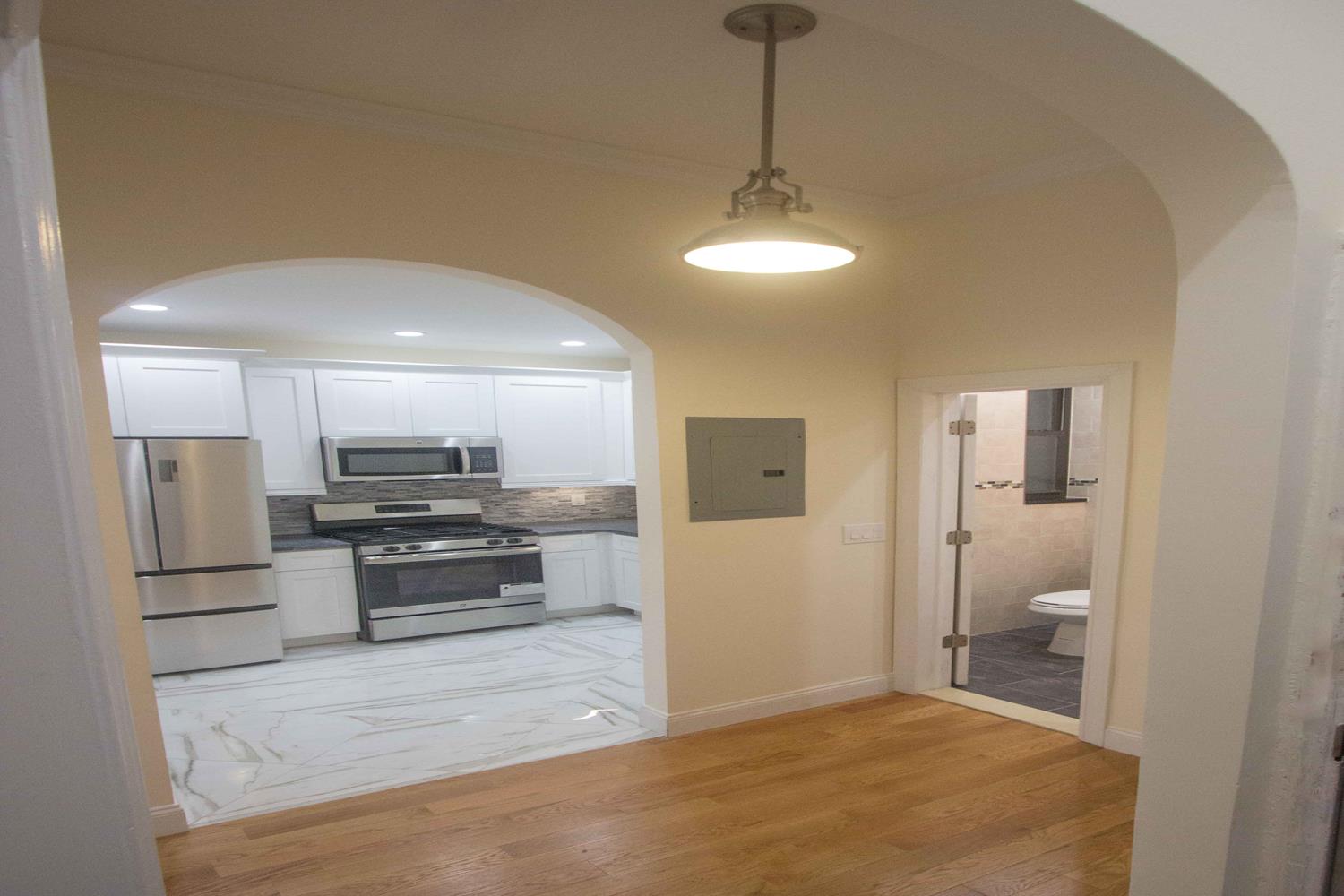 21 Bank Street Interior Photo