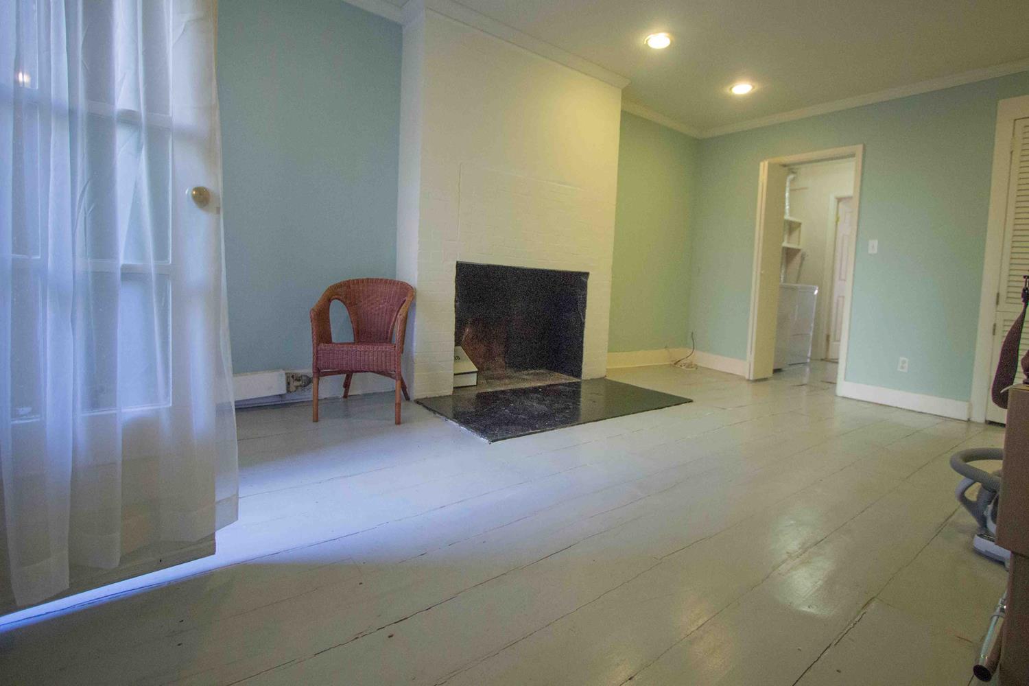 19 Bank Street Interior Photo