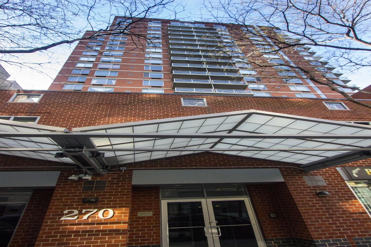 270 West 17th Street Interior Photo