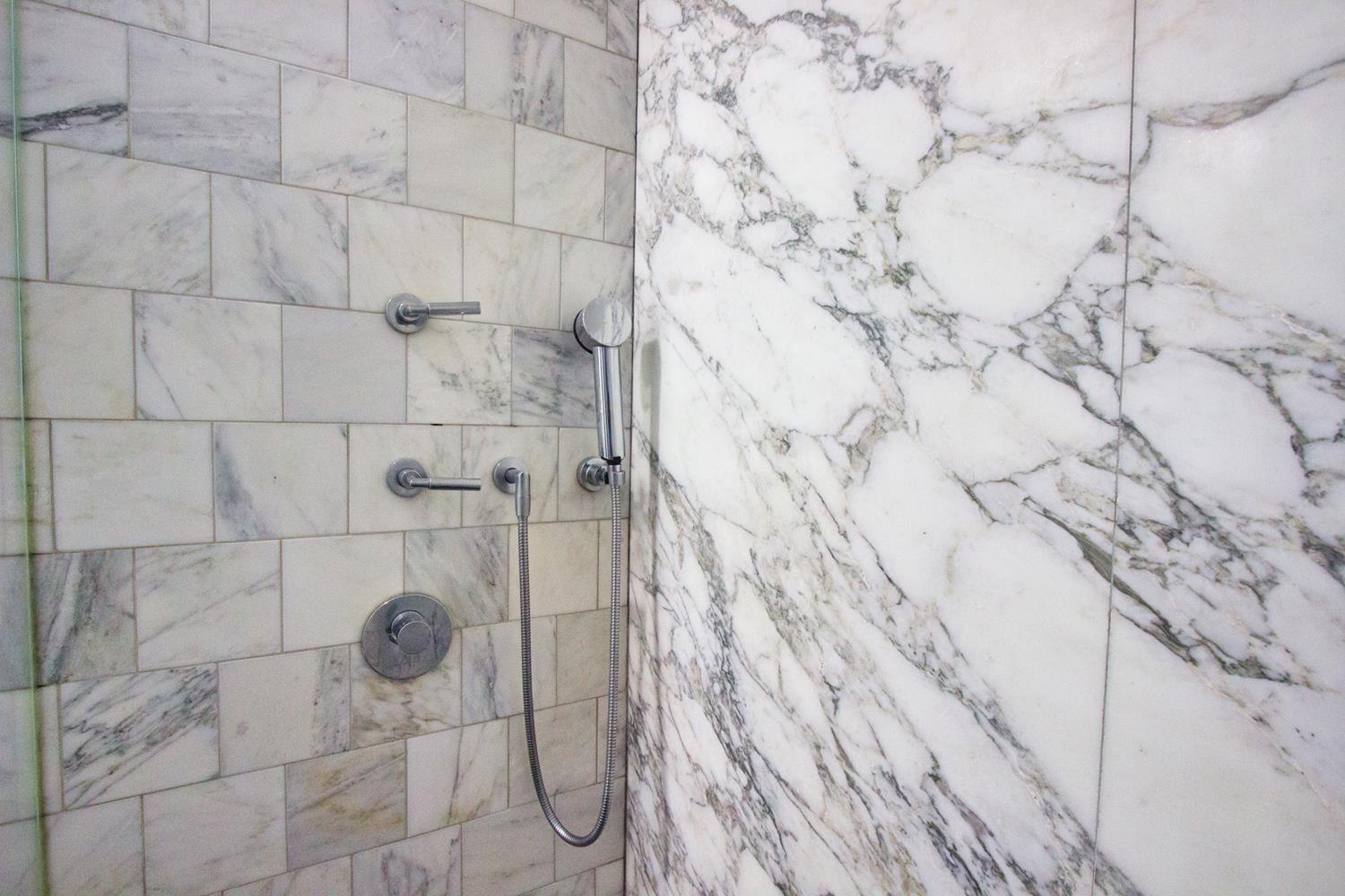 270 West 17th Street Interior Photo