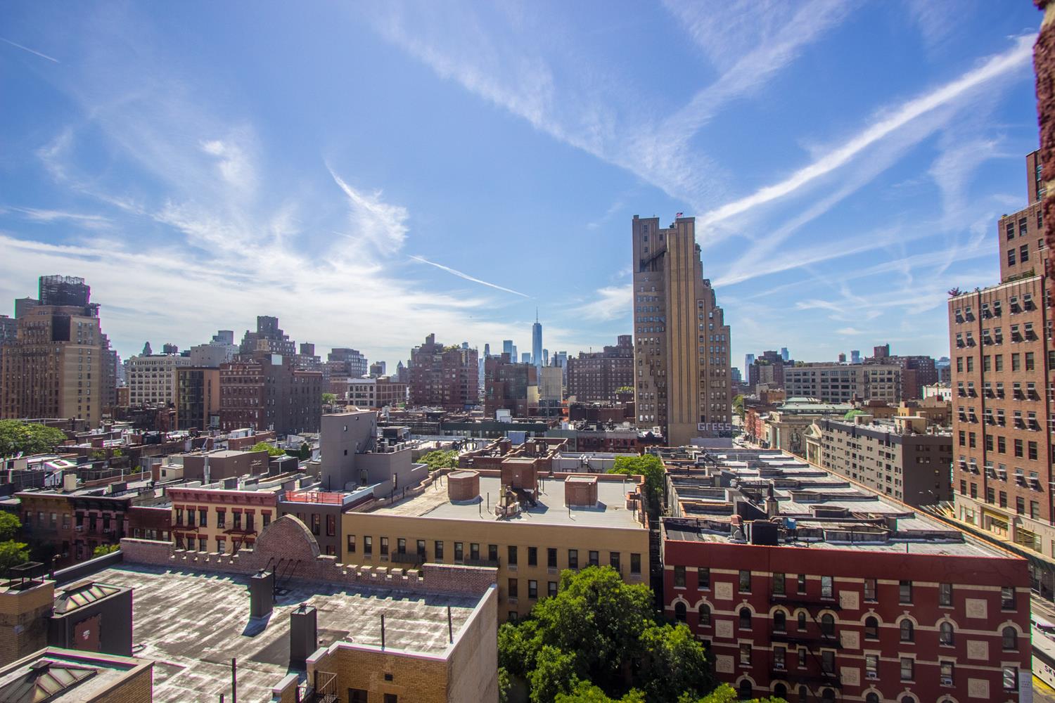 270 West 17th Street Interior Photo