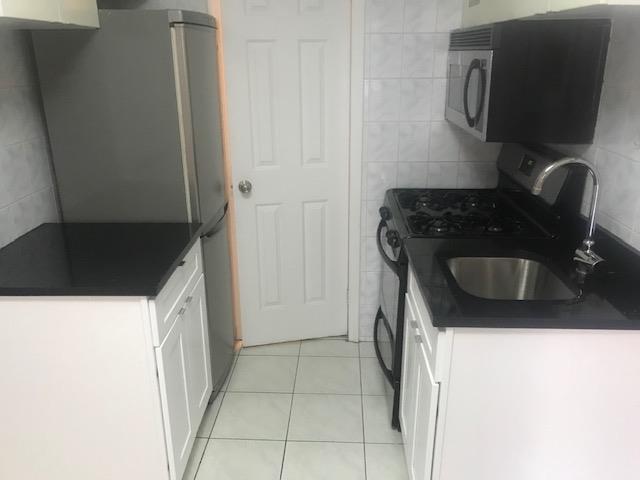 111 Chrystie Street Interior Photo