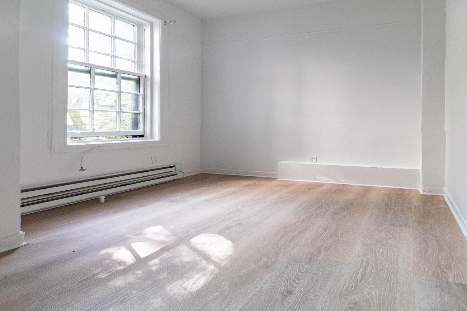 114 East 37th Street Interior Photo