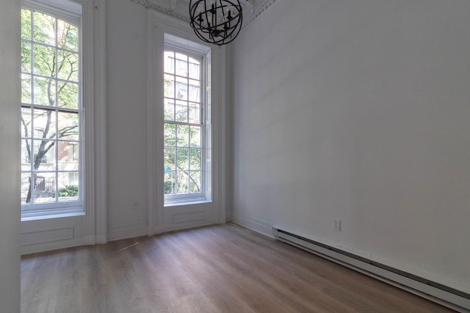 114 East 37th Street Interior Photo