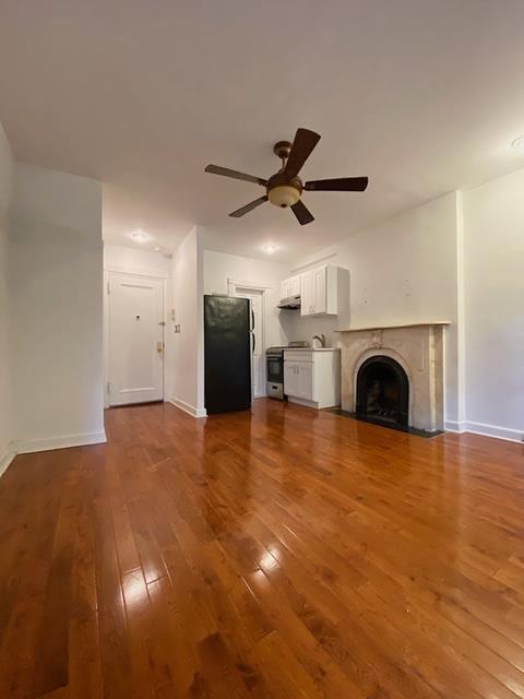406 West 22nd Street Interior Photo