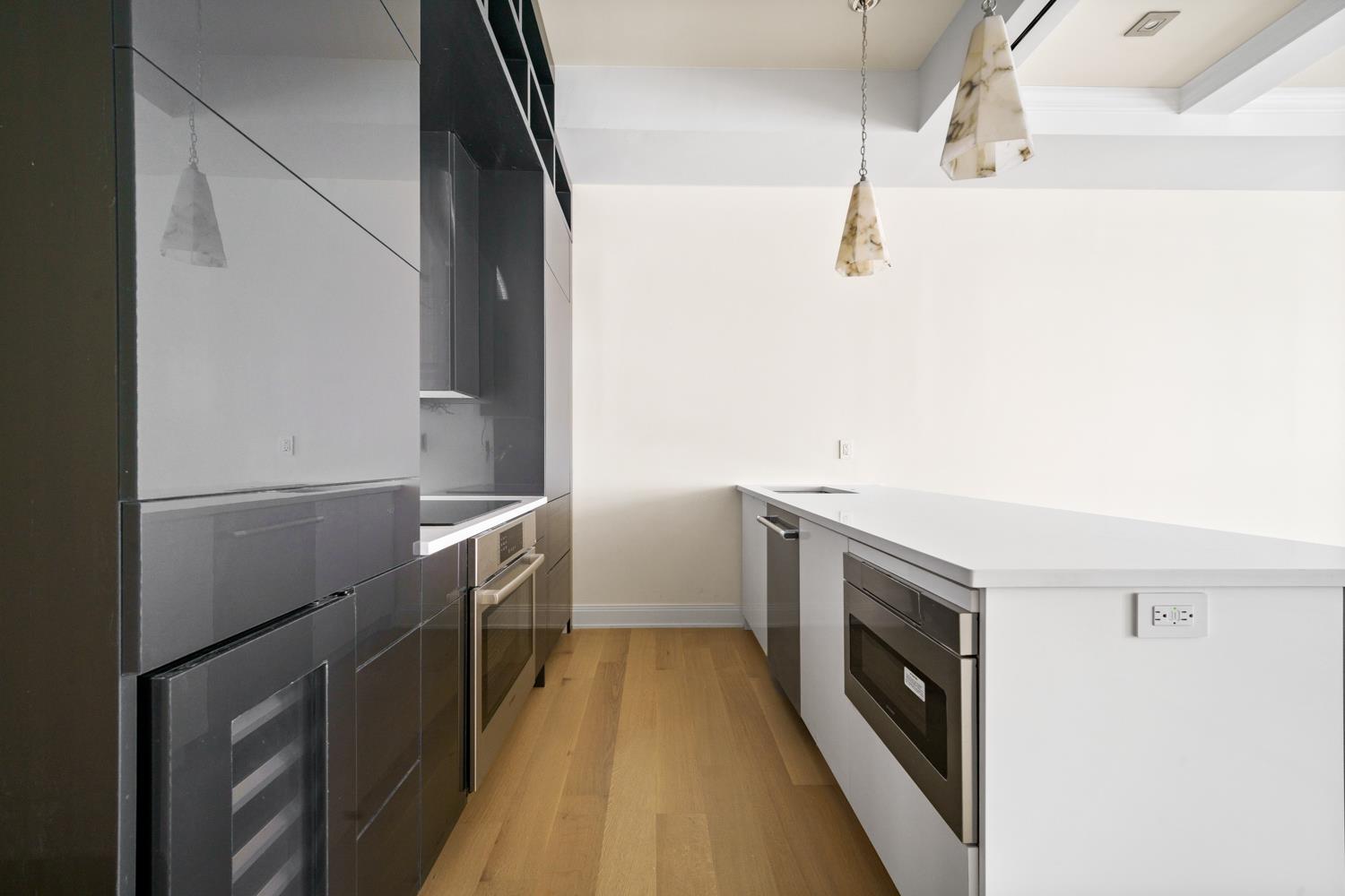 9 East 82nd Street Interior Photo