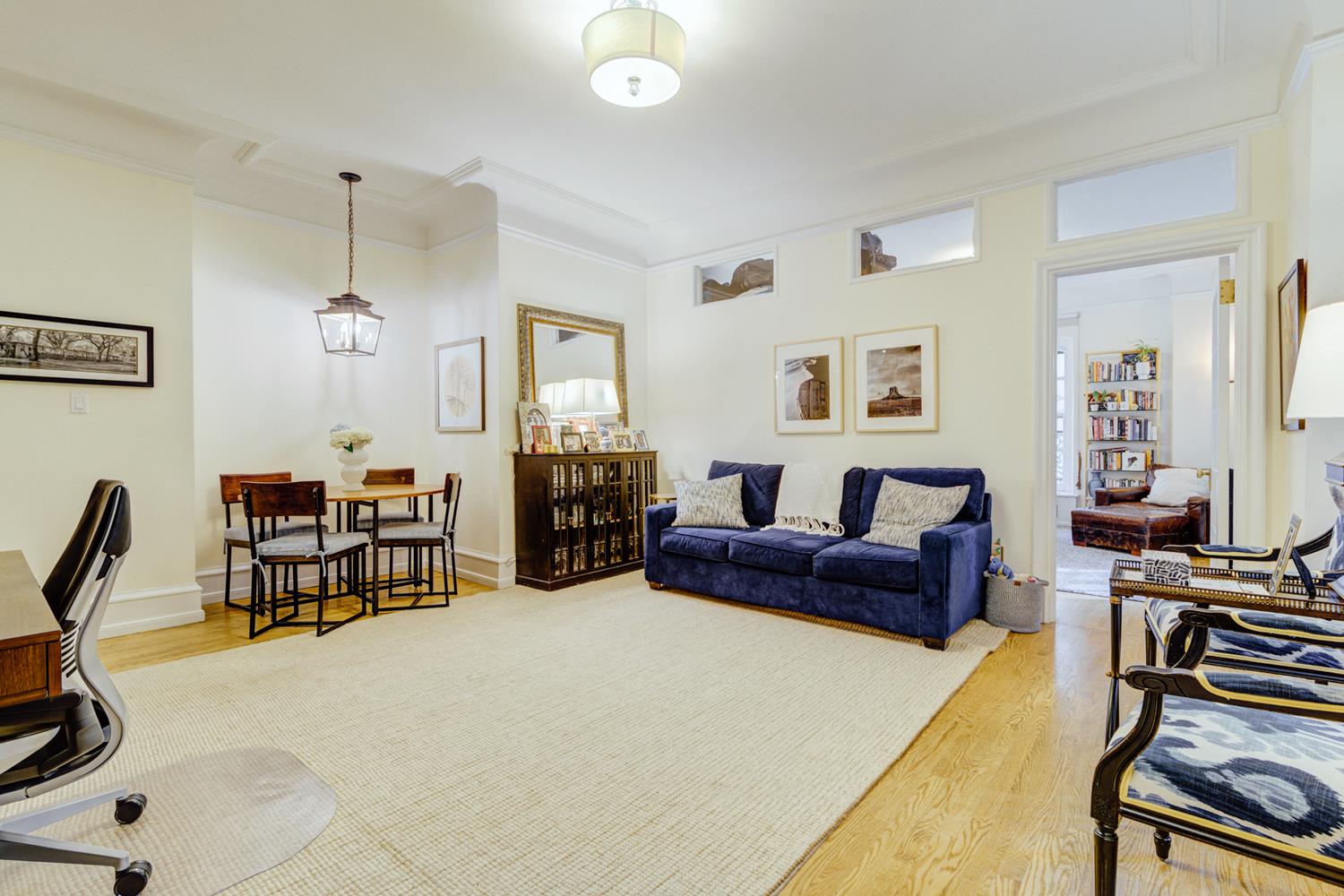 2109 Broadway Interior Photo