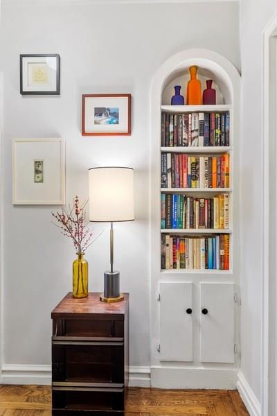 155 West 20th Street Interior Photo
