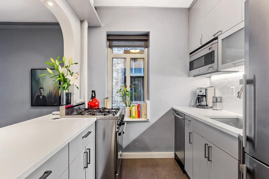 155 West 20th Street Interior Photo