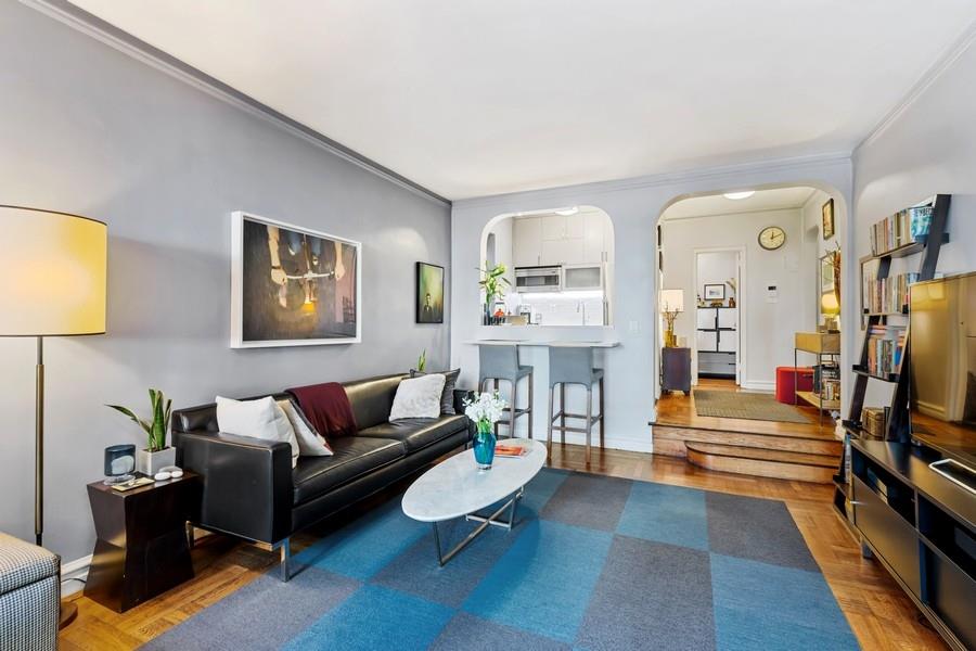 155 West 20th Street Interior Photo