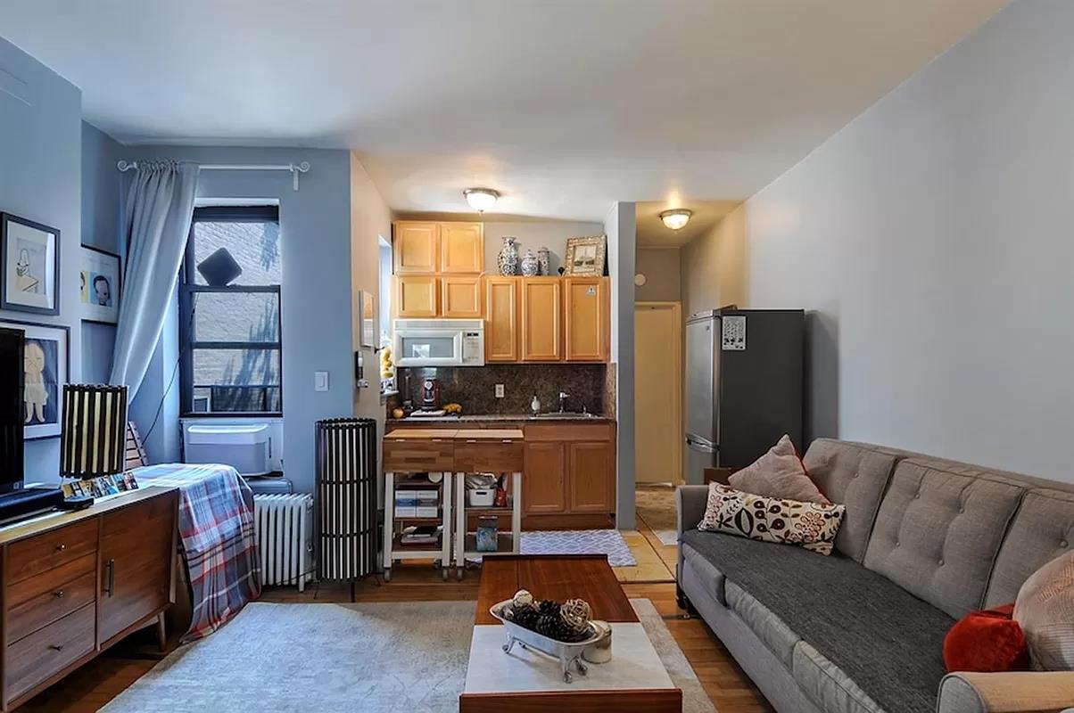352 West 56th Street Interior Photo