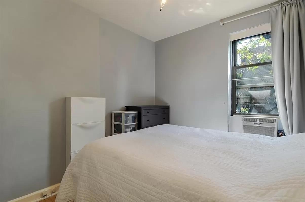 352 West 56th Street Interior Photo