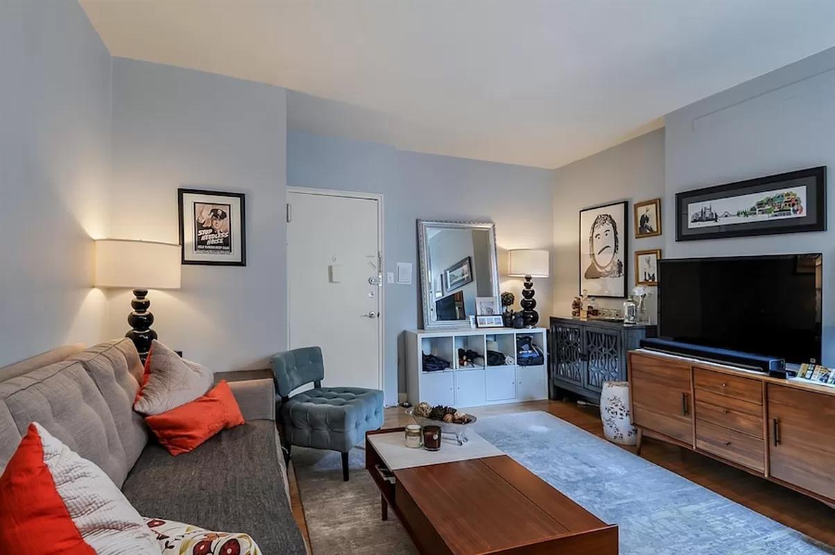 352 West 56th Street Interior Photo