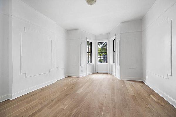 294 5th Street Interior Photo