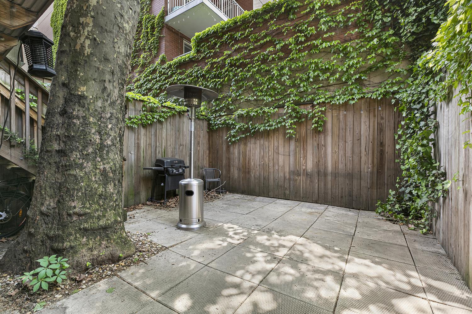 250 East 33rd Street Interior Photo