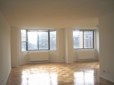 WOW- What a view!! imagine living right on the river with incredible sunrises every morning!! This amazing 2 Bedroom/Convertible 3 is on the 36th floor of a full service dman building, and includes AM