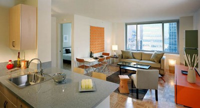 BE A PART OF IT * NEW YORK, NEW YORK offers the FINEST LIFESTYLE NYC has to provide.  JUNIOR-4 is situated in convenient location with MARVELOUS VIEWS.  Magnificent LUXURY BUILDING features new kitche