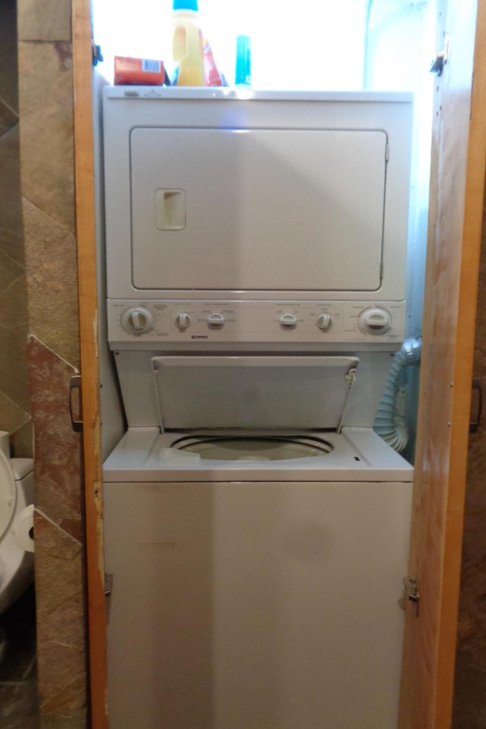 156 West 22nd Street Interior Photo