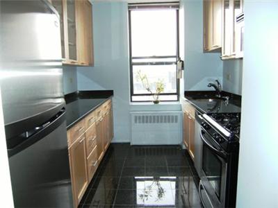 How do you want your life to be??  Dream big?  Find solace and comfort in your new Upper West Side Mansion Like home......Get away from it all in your own private oasis..Located centrally on beautiful