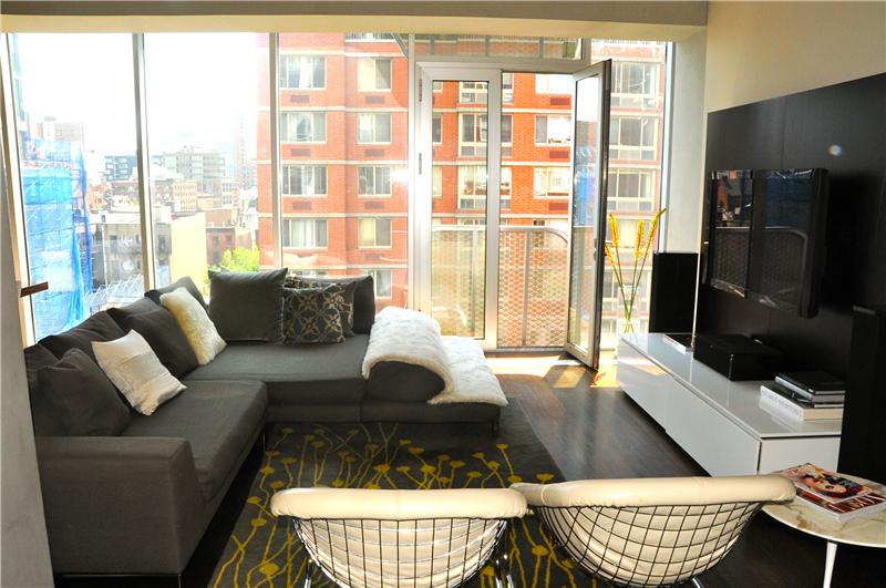 The Perfect Summer Home in Chelsea Above the High Line Park!