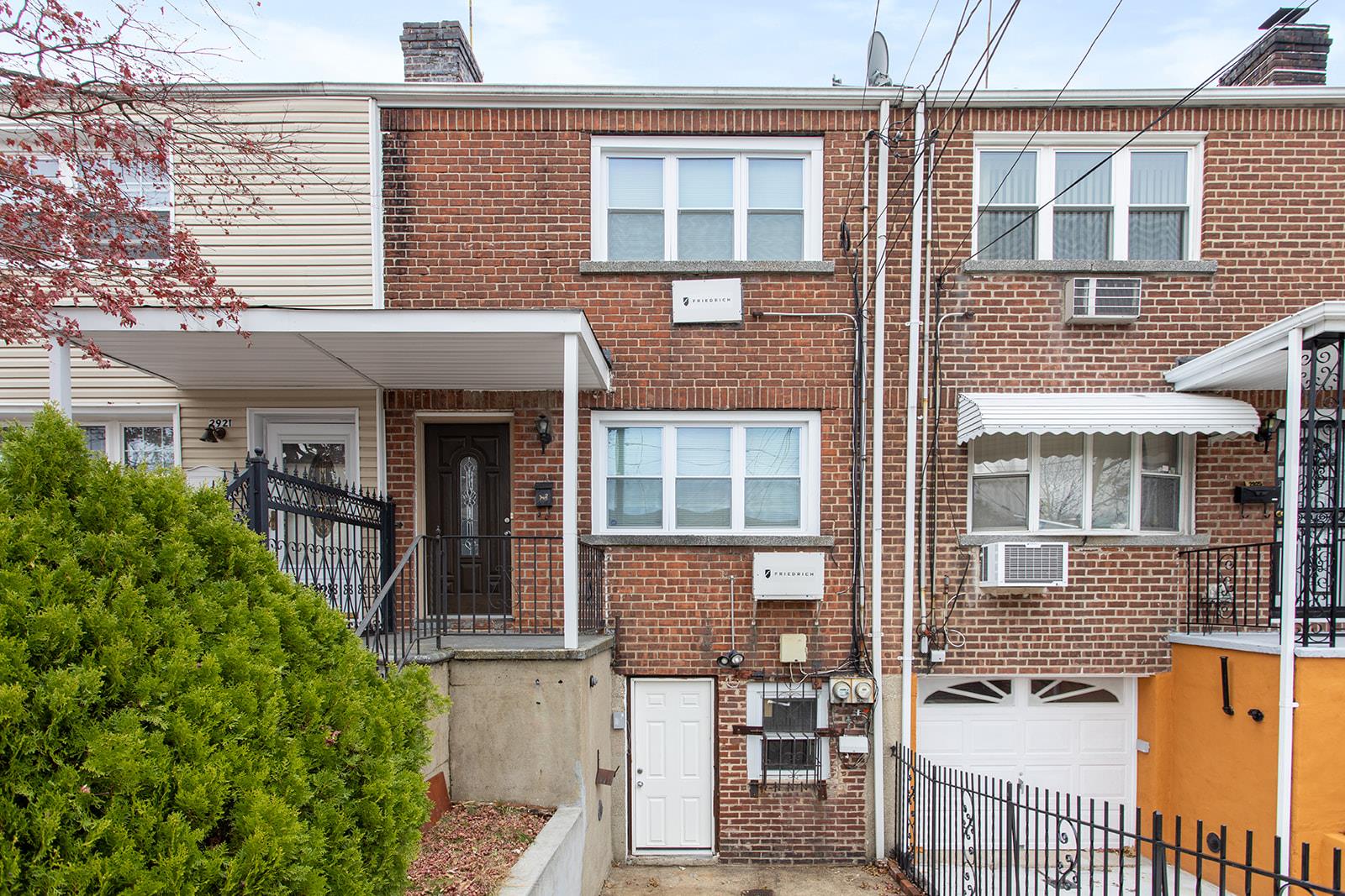 2923 Hering Ave, Bronx, NY 10469 (Sold NYStateMLS Listing 10677373)