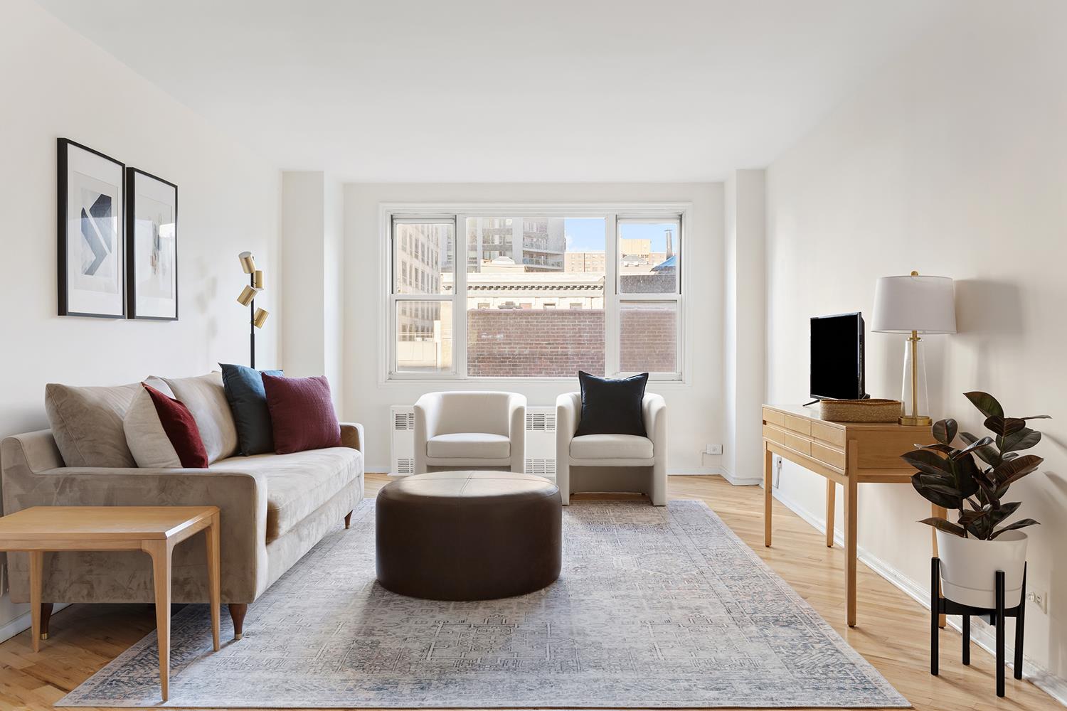 1270 Fifth Avenue Interior Photo
