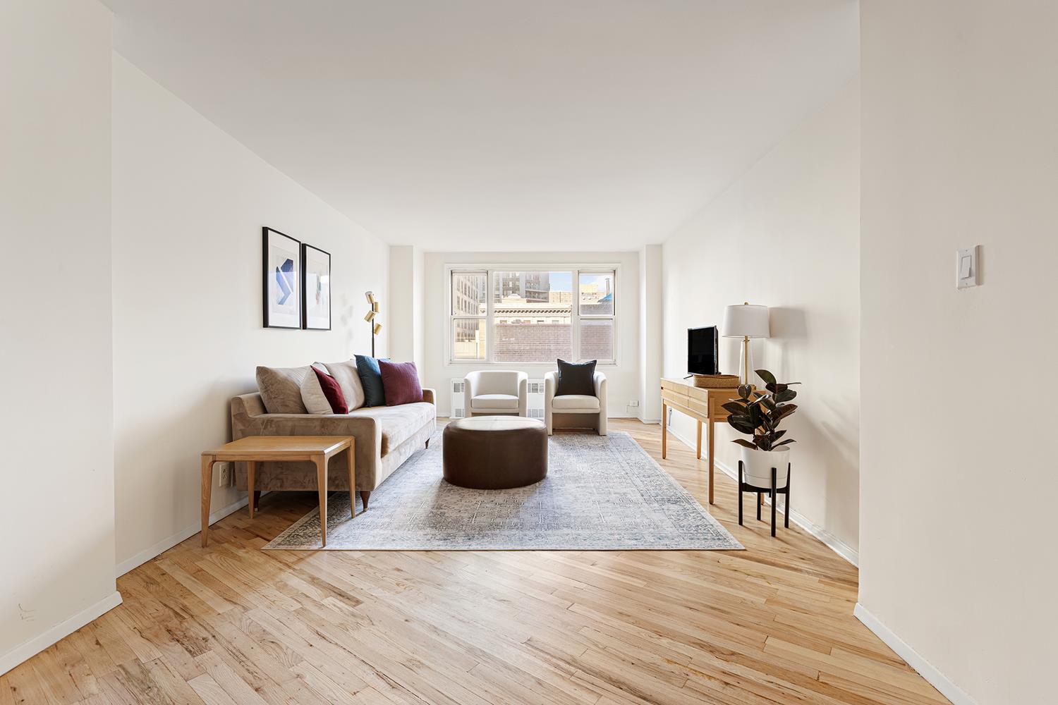 1270 Fifth Avenue Interior Photo