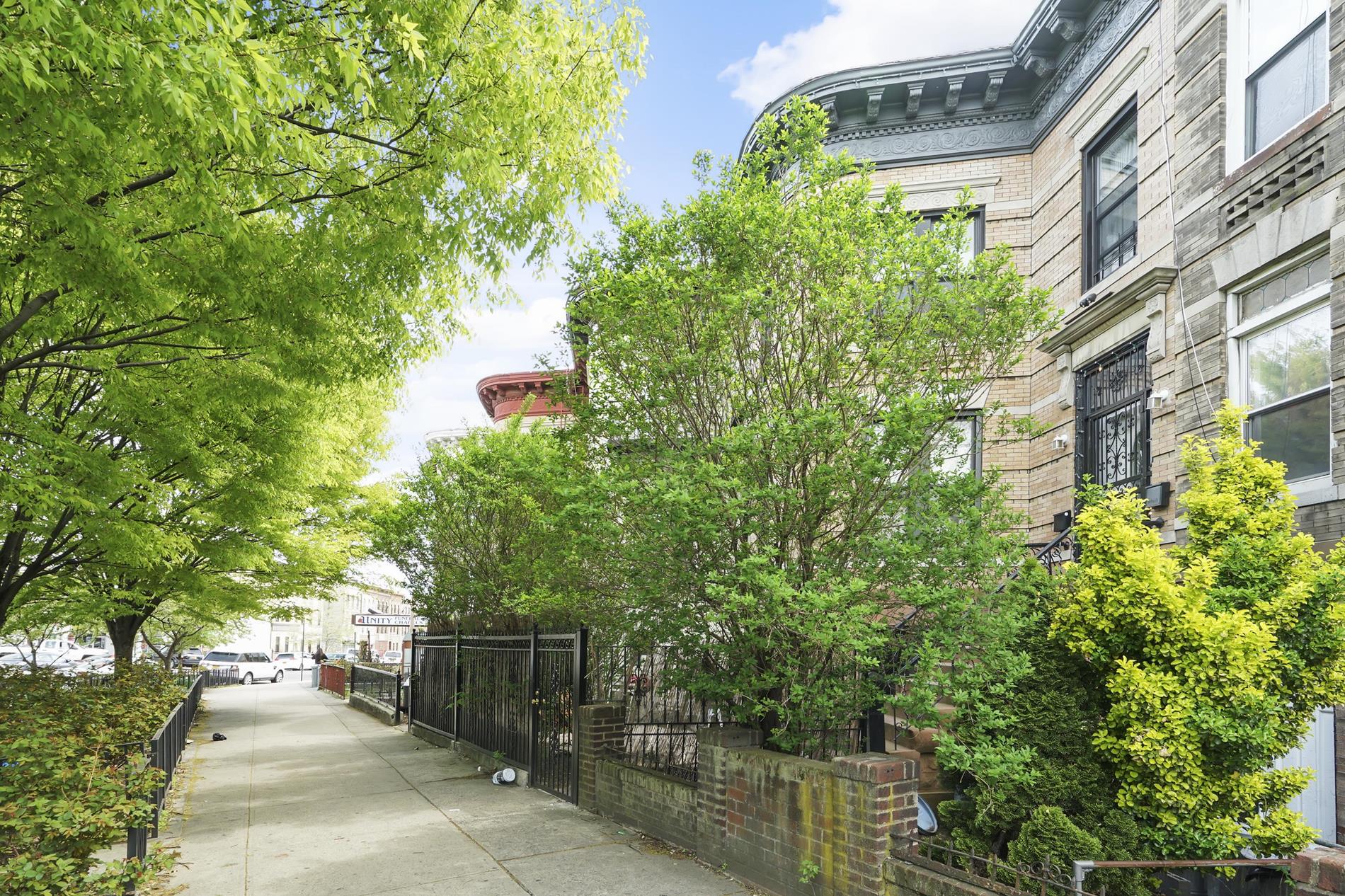 1394 Eastern Parkway, Brooklyn, NY 11233 (Sold NYStateMLS Listing