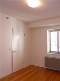 UNION SQUARE PERFECTION! LUXURY 2BR ON A PRIME BLOCK!
