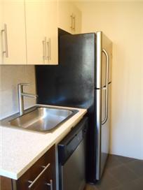 UNION SQUARE PERFECTION! LUXURY 2BR ON A PRIME BLOCK!
