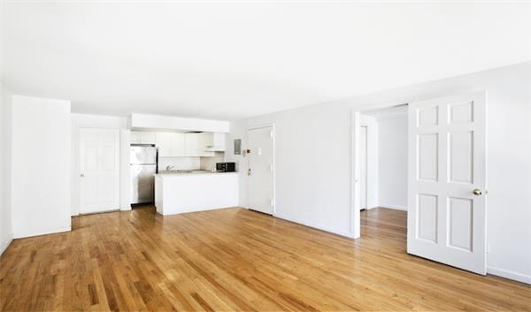 306 West 30th Street Interior Photo