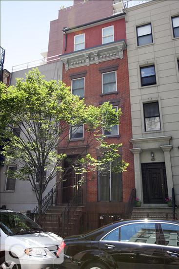 250 East 33rd Street