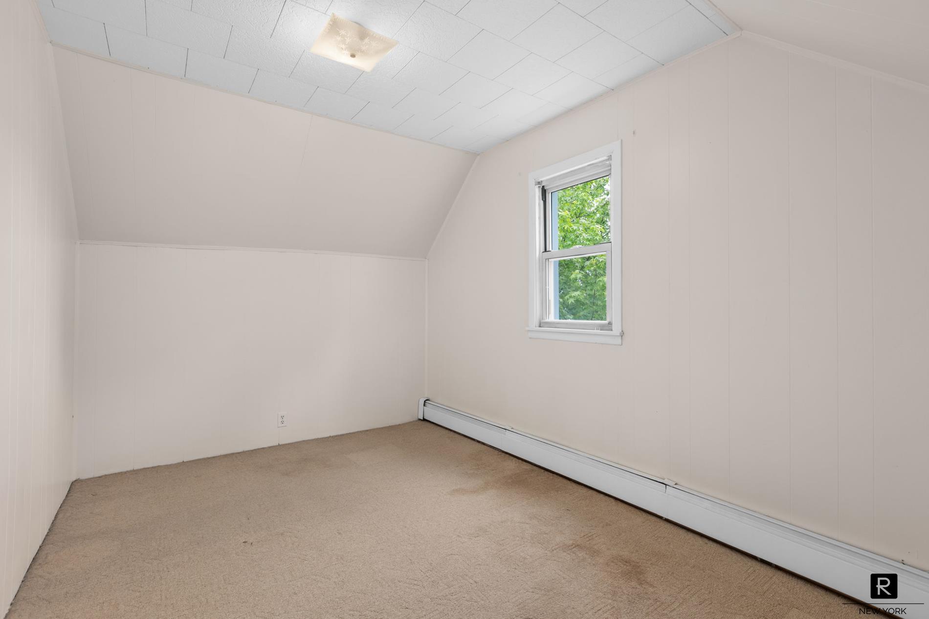 551 Minnieford Avenue Throgs Neck Bronx NY 10464