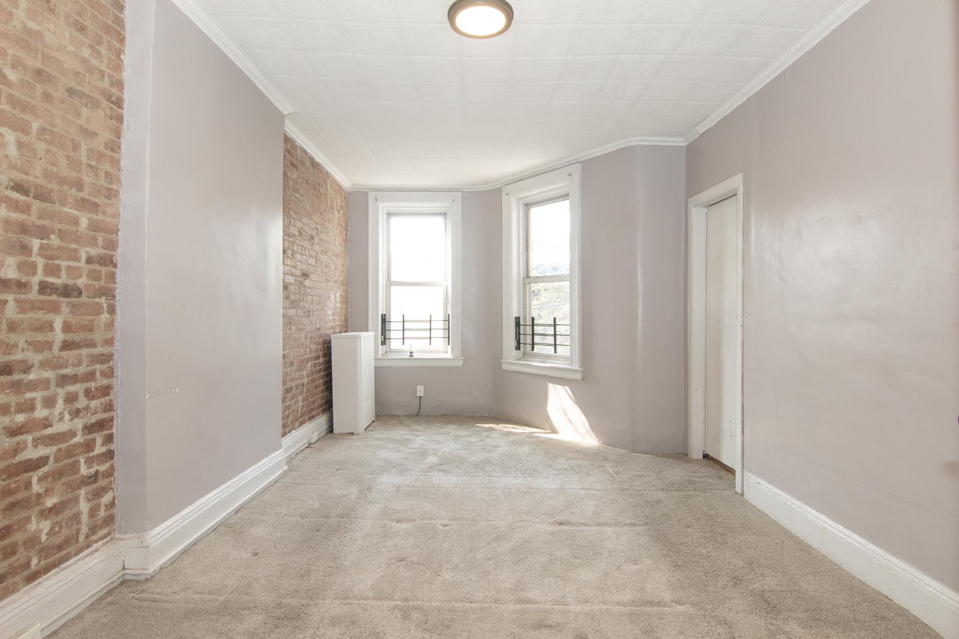 129 Beadel Street Building Greenpoint Brooklyn NY 11222