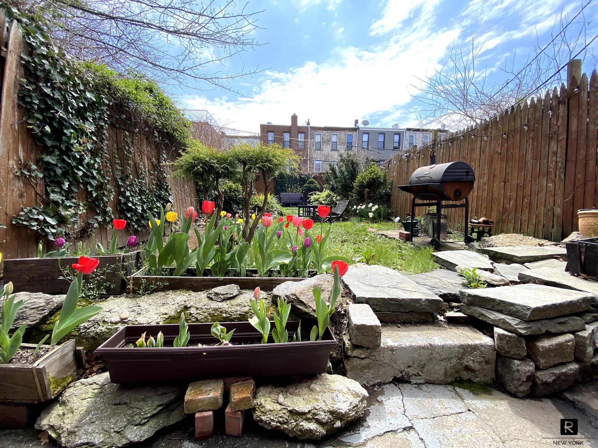 166A Hull Street Bedford Stuyvesant Brooklyn NY 11233