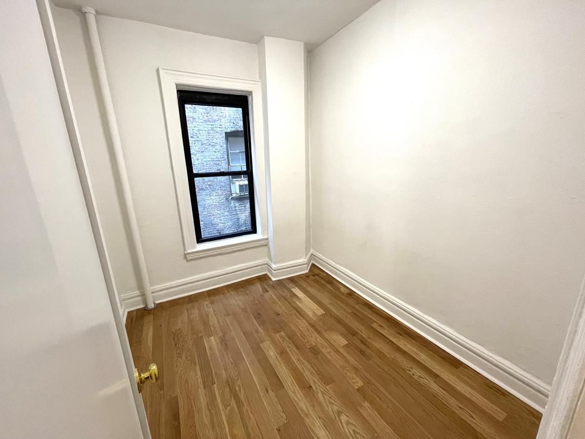 502 Amsterdam Avenue 12 Upper West Side New York NY 10024