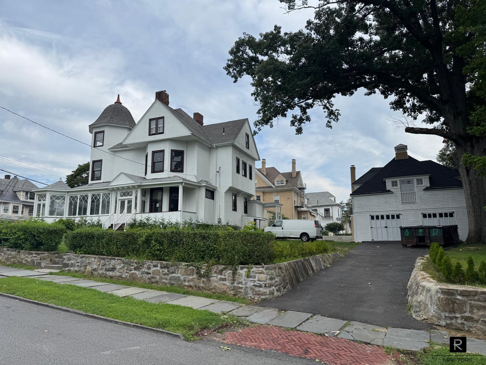 101 Summit Ave, Mt. Vernon, Ny 10550 Out of NYC 10550 NY 10550