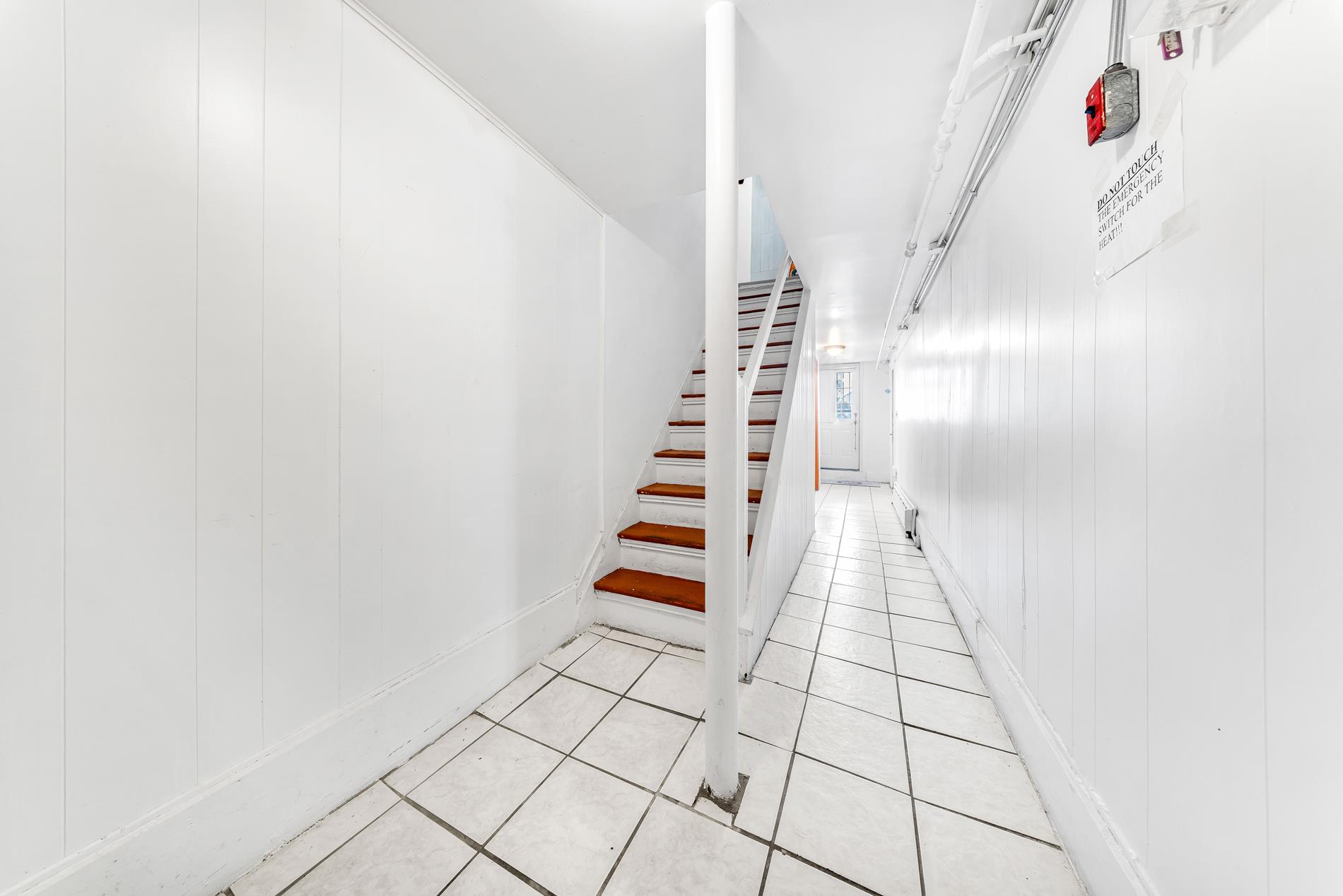 20-23 41st Street Steinway-Ditmars Queens NY 11105