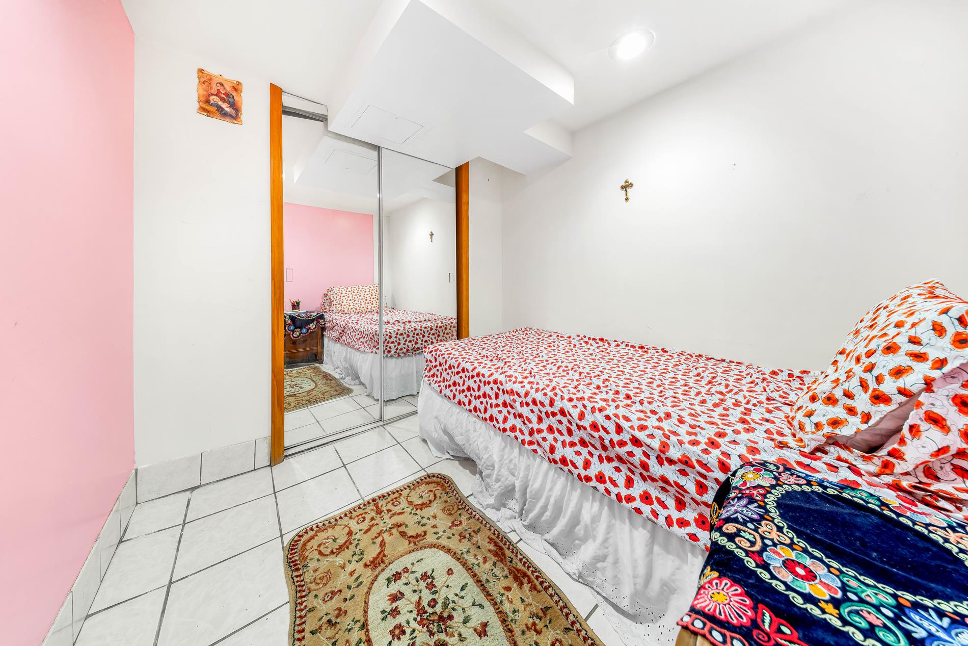 20-23 41st Street Steinway-Ditmars Queens NY 11105