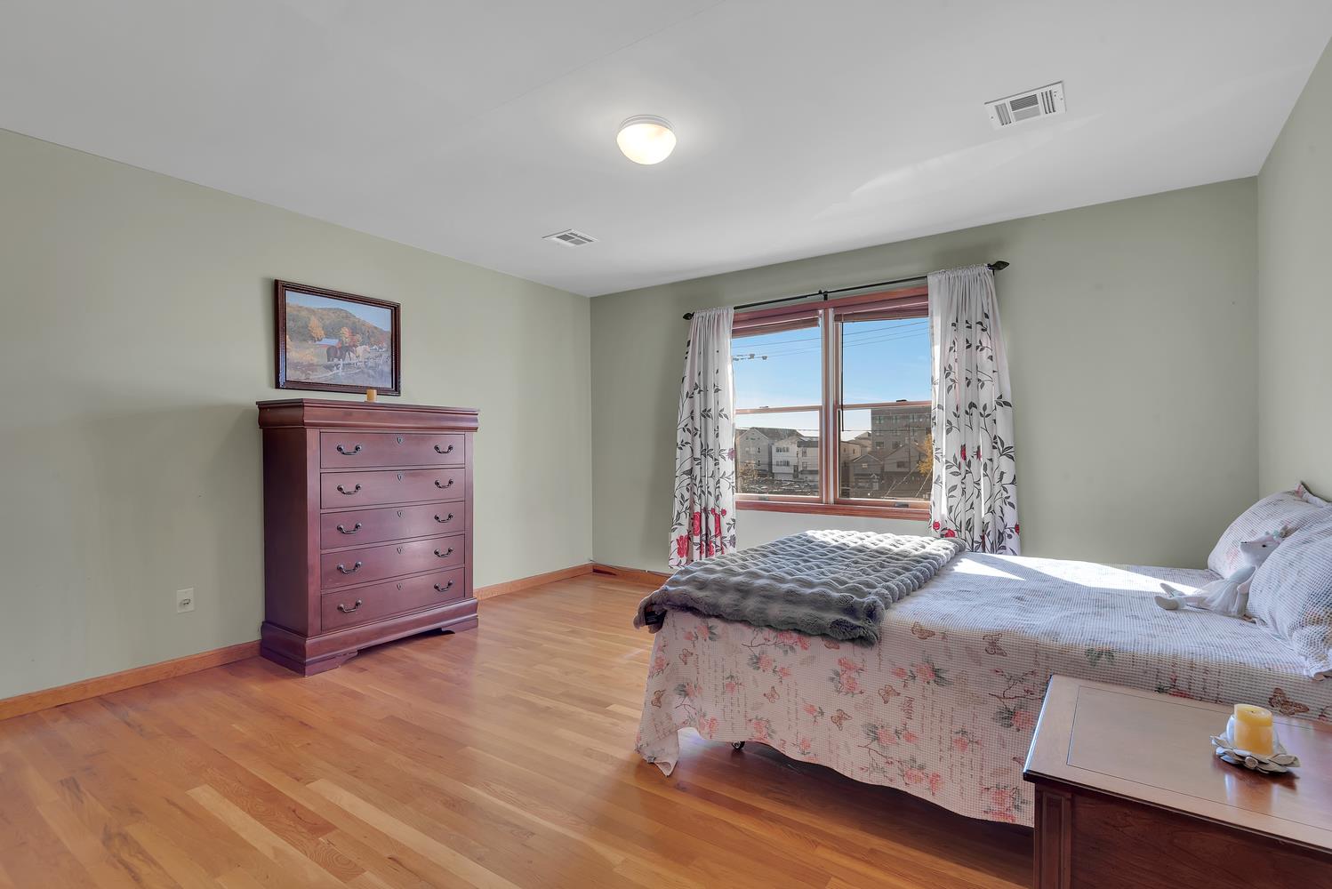 4-10 Street, Newark, NJ Building Jersey City Newark NJ 07105