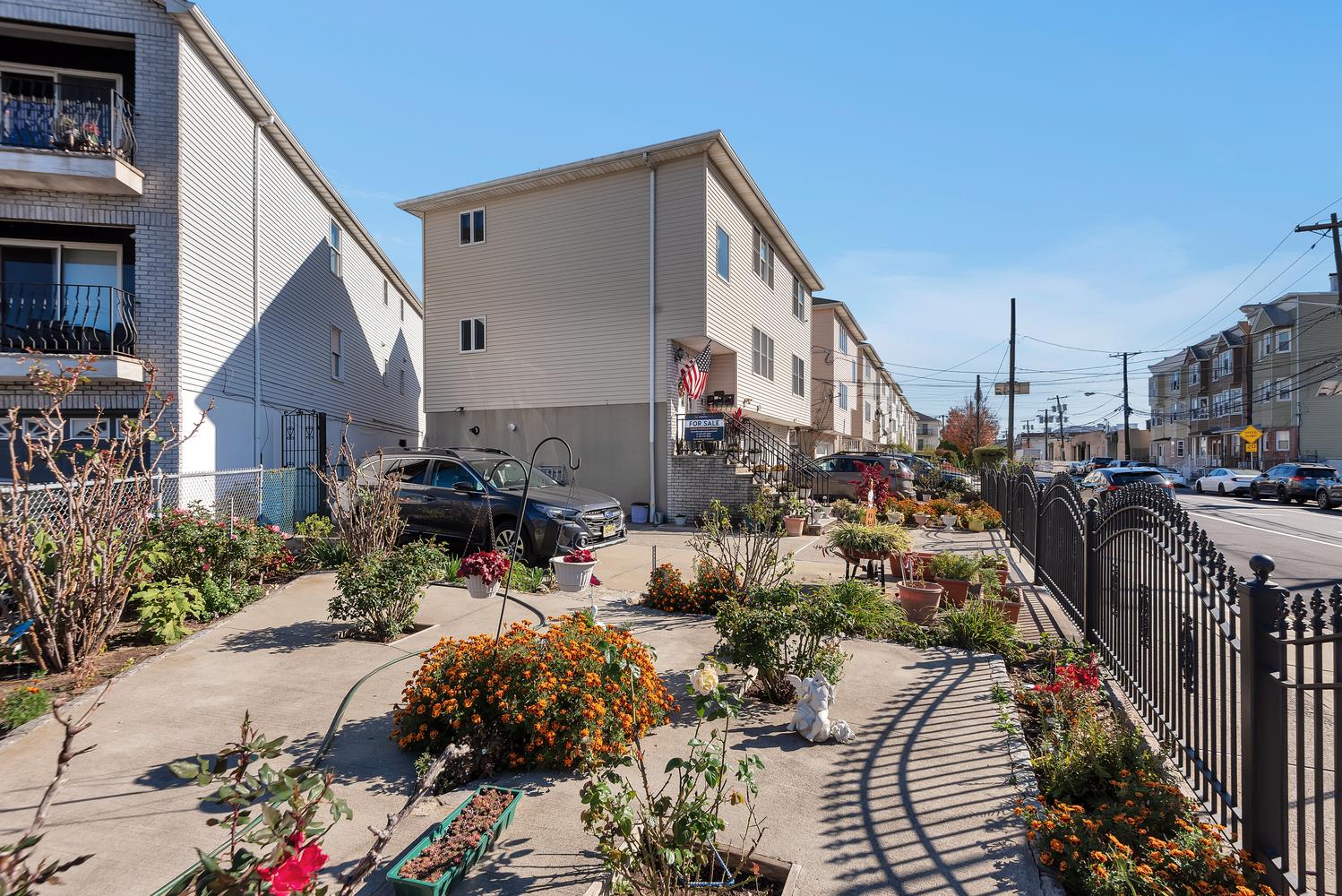 4-10 Street, Newark, NJ Building Jersey City Newark NJ 07105